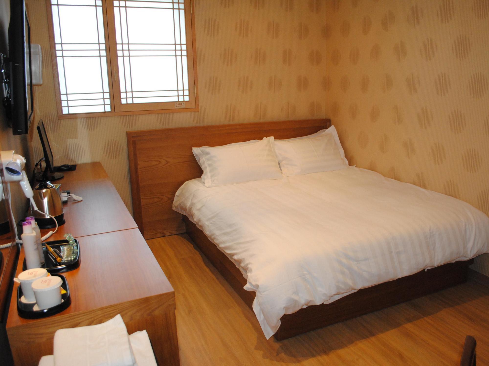 Gs Hotel Jongno โซล ภายนอก รูปภาพ