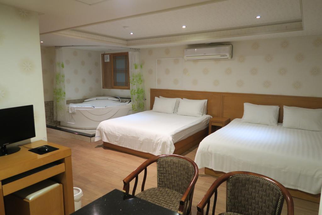 Gs Hotel Jongno โซล ภายนอก รูปภาพ