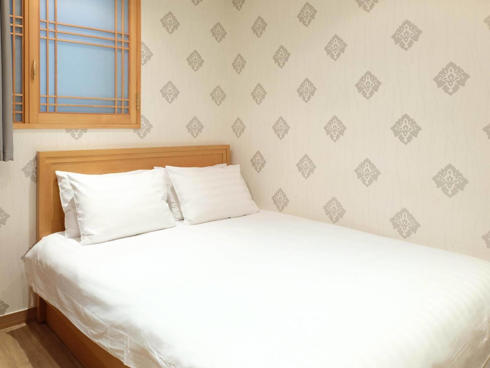 Gs Hotel Jongno โซล ภายนอก รูปภาพ