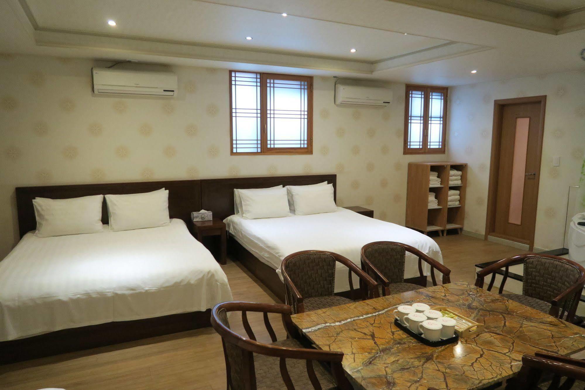 Gs Hotel Jongno โซล ภายนอก รูปภาพ